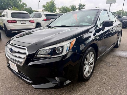 Used 2016 Subaru Legacy 2.5i Premium AWD/4WD image 6