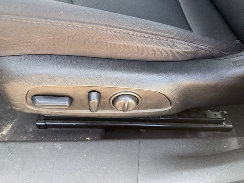 Used 2022 Chevrolet Malibu LT FWD image 8