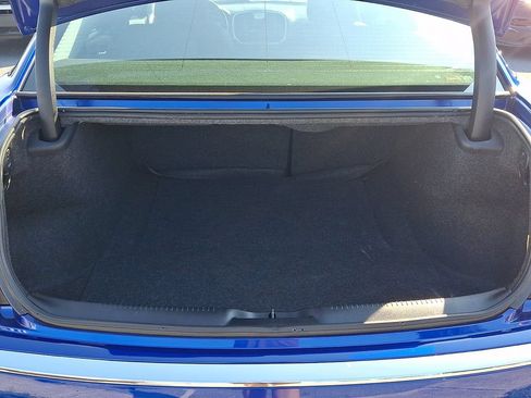 Used 2021 Chrysler 300 Touring w/ Driver Convenience Group RWD image 31