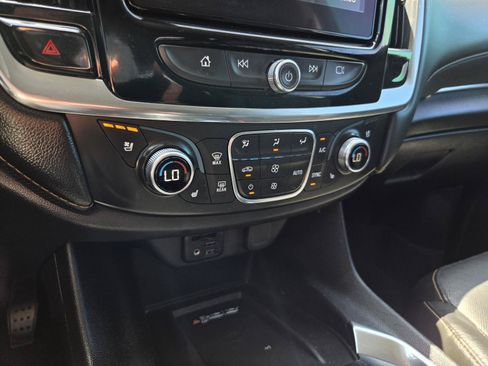 Used 2021 Chevrolet Traverse Premier w/ Redline Edition FWD image 23