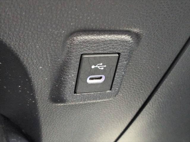 Certified 2025 Toyota Corolla LE FWD image 20