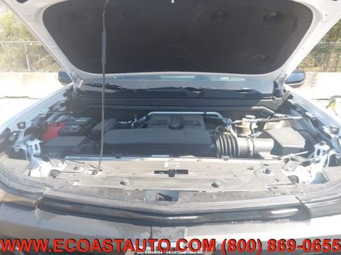 Used 2024 Chevrolet Colorado Trail Boss w/ Advanced Trailering Package AWD/4WD image 9