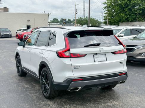 Used 2023 Honda CR-V Sport Touring image 11