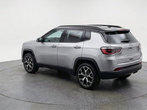 Used 2025 Jeep Compass Limited AWD/4WD image 6