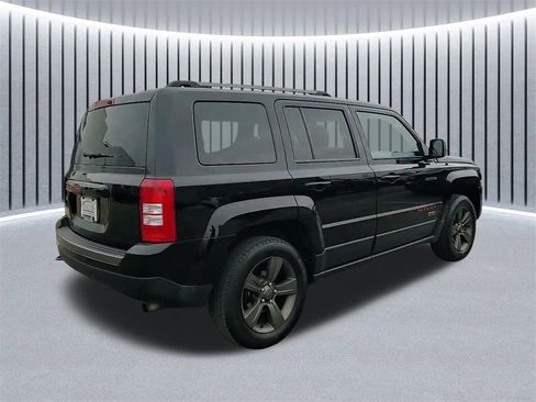 Used 2016 Jeep Patriot 75th Anniversary w/ Power Value Group image 7