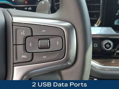 Used 2025 Chevrolet Silverado 1500 LT Trail Boss w/ LPO, Dark Essentials Package image 8
