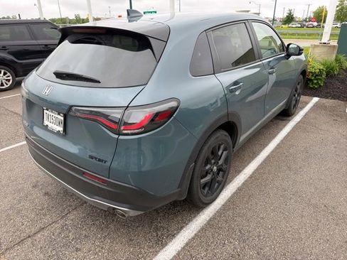 Used 2024 Honda HR-V Sport image 4