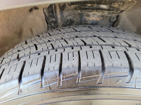 Used 2023 Toyota Highlander XSE image 13