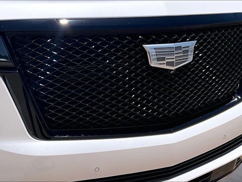 Used 2023 Cadillac Escalade Sport w/ LPO, ONYX Package AWD/4WD image 29
