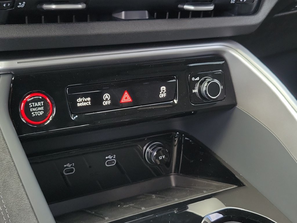New 2026 Audi SQ5 Premium Plus AWD/4WD image 13