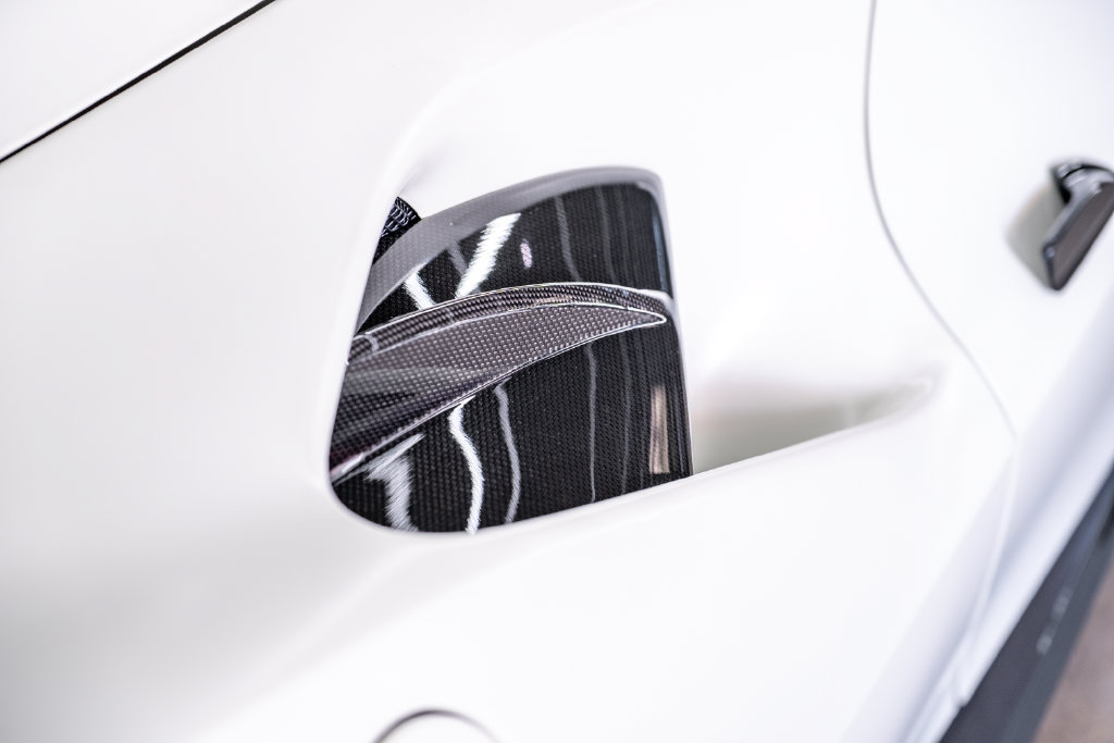 Used 2018 Ferrari 488 Spider RWD image 23