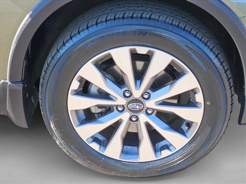Used 2018 Subaru Outback 3.6R Touring image 21