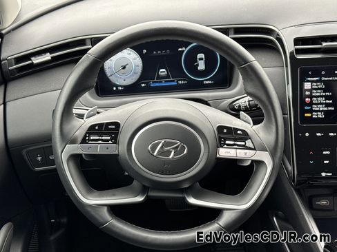 Used 2023 Hyundai Tucson Limited w/ Winter Package image 30