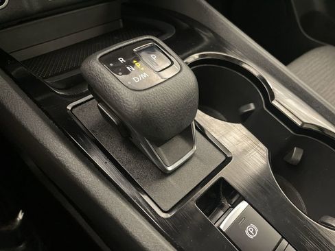 Used 2021 Nissan Rogue SV FWD image 9