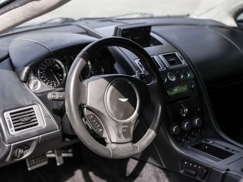 Used 2007 Aston Martin V8 Vantage Roadster RWD image 31