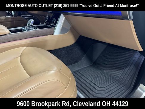 Used 2022 Land Rover Range Rover Long Wheelbase SE image 51