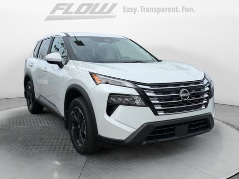 Used 2026 Nissan Rogue SV w/ Cold Weather Package AWD/4WD image 1