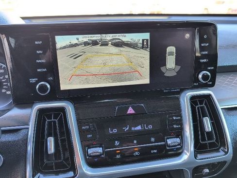 Used 2021 Kia Sorento SX image 24