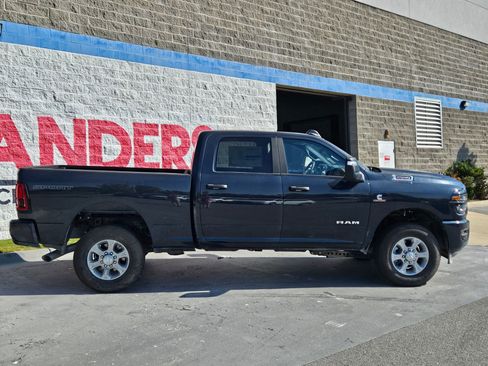 New 2026 RAM 2500 Big Horn image 8