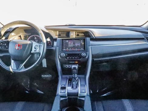 Used 2019 Honda Civic Sport image 12