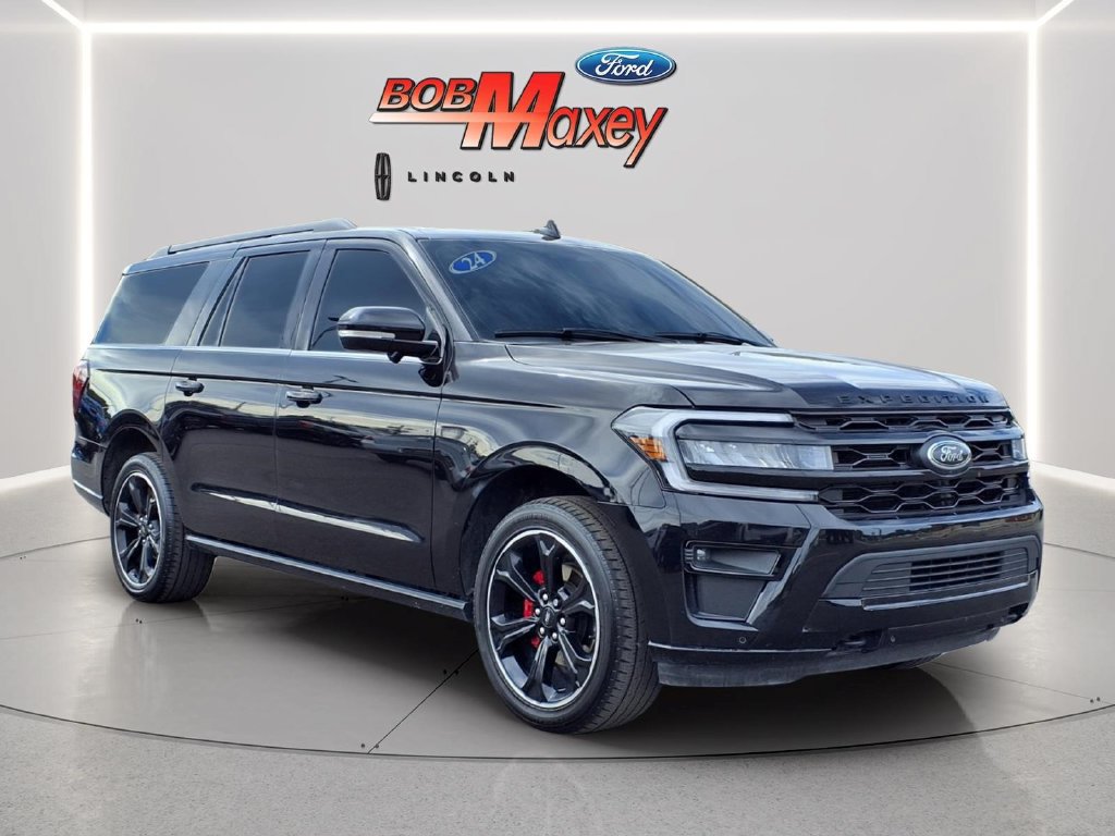 Used 2024 Ford Expedition Max Limited AWD/4WD image 3