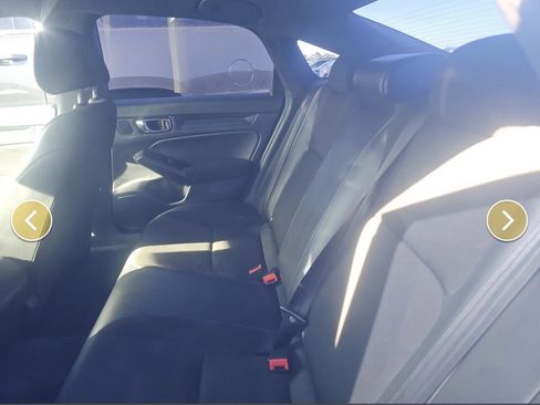 Used 2022 Honda Civic Sport image 10