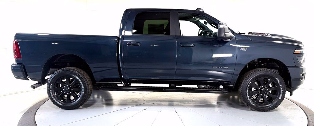 New 2027 RAM 2500 Laramie AWD/4WD image 3