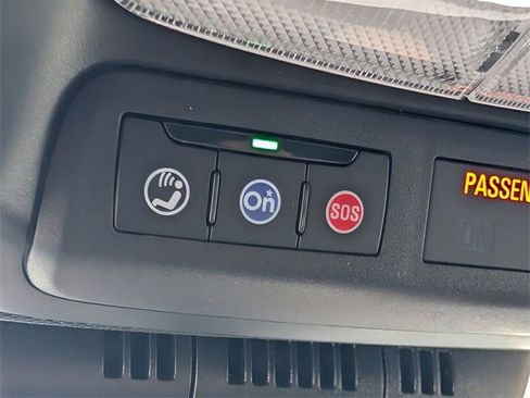 New 2025 GMC Canyon Elevation w/ Convenience Package image 25