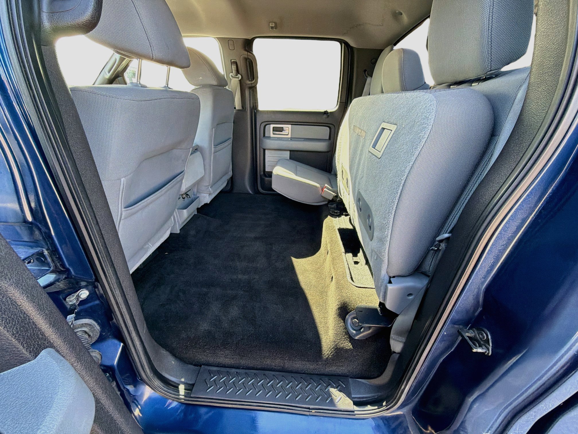 Used 2011 Ford F150 XLT w/ XLT Convenience Pkg AWD/4WD image 24