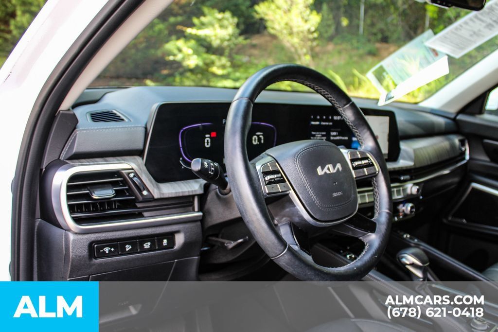 Used 2025 Kia Telluride EX AWD/4WD image 23