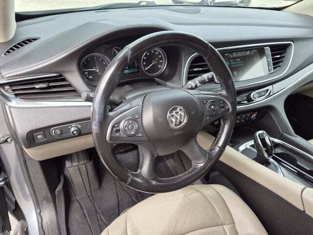 Used 2018 Buick Enclave Premium w/ Trailering Package FWD image 15