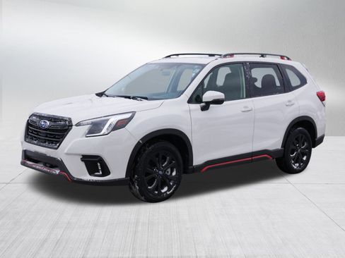 Used 2024 Subaru Forester Sport image 3