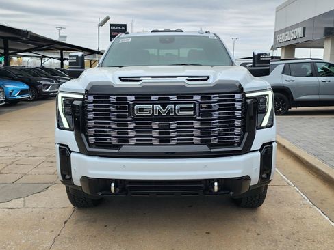 New 2026 GMC Sierra 2500 Denali Ultimate image 8