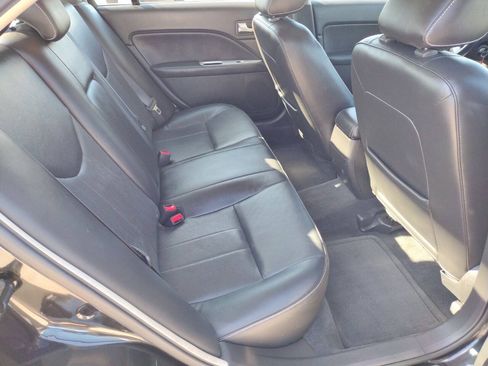 Used 2011 Mercury Milan Premier FWD image 12