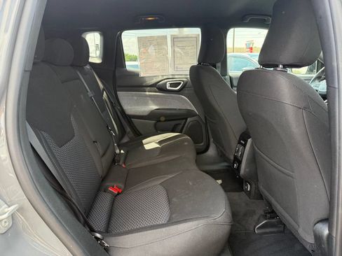 Used 2023 Jeep Compass Sport AWD/4WD image 20