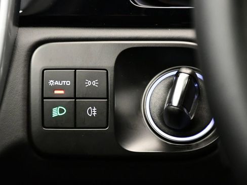 Used 2023 Porsche Cayenne S image 26