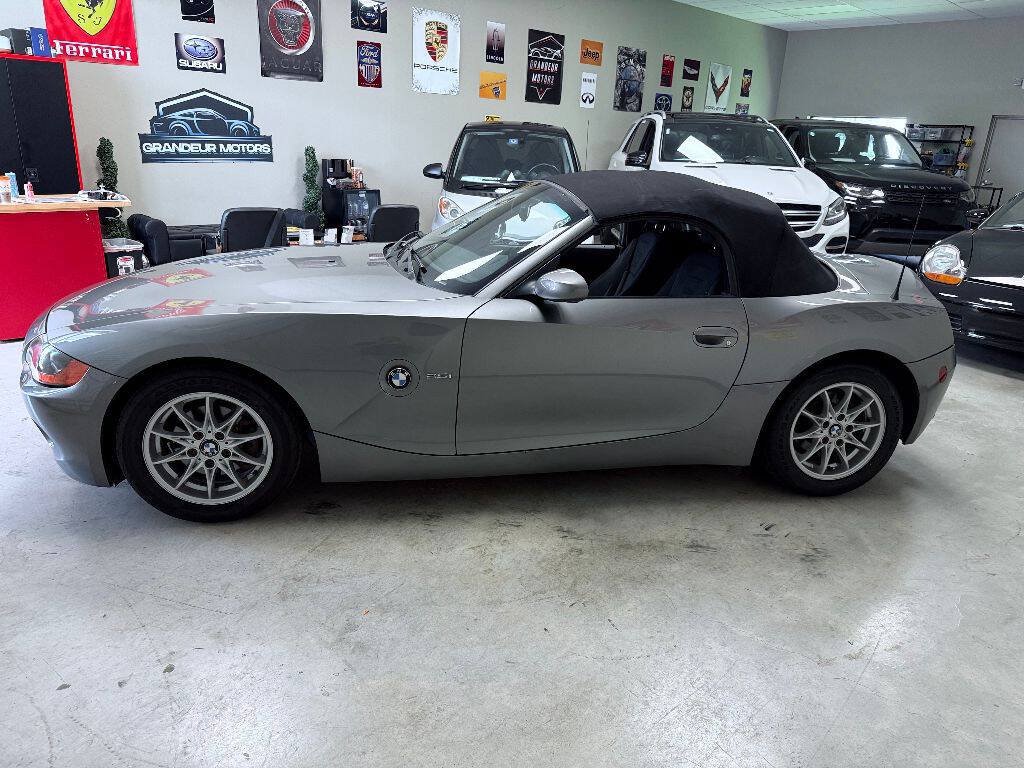 Used 2003 BMW Z4 2.5i RWD image 8