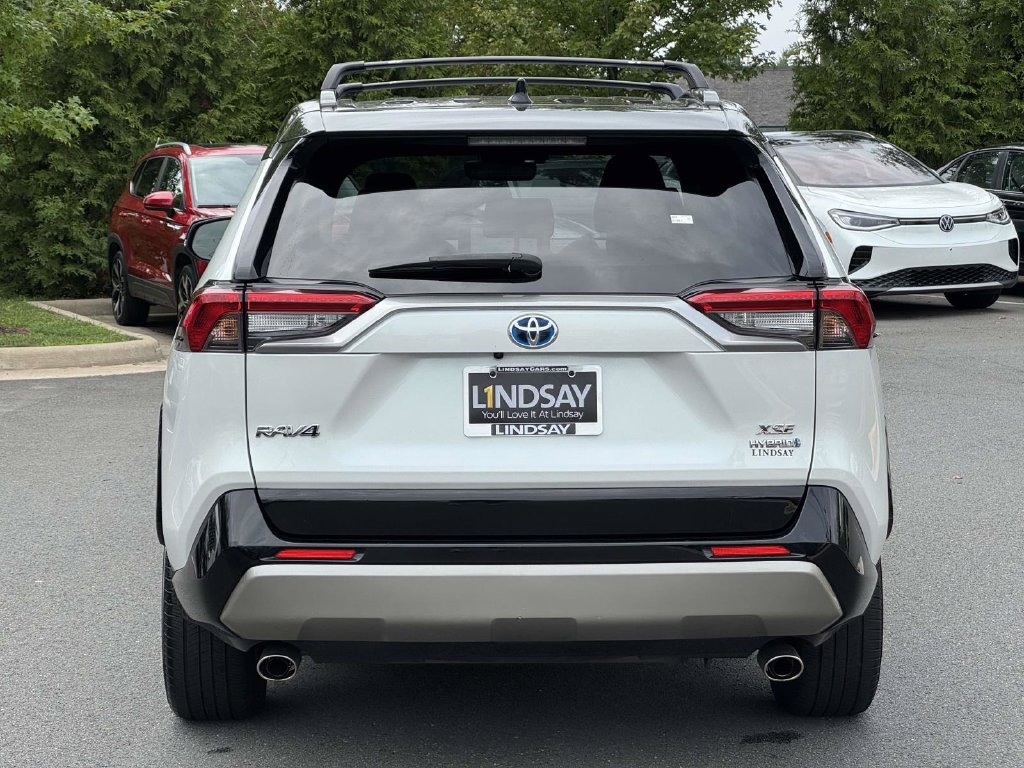 Used 2023 Toyota RAV4 XSE w/ XSE Grade Weather Package AWD/4WD image 4