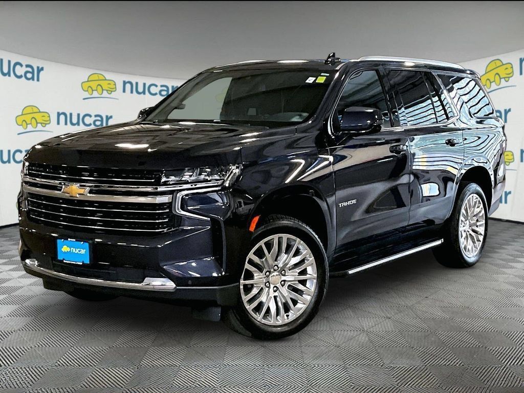 Used 2023 Chevrolet Tahoe LT w/ Luxury Package AWD/4WD image 3