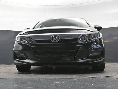 Used 2018 Honda Accord EX image 25