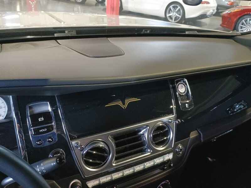 Used 2014 Rolls-Royce Ghost RWD image 26