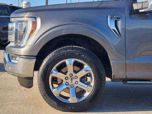 Used 2023 Ford F150 Lariat w/ Equipment Group 502A High image 9