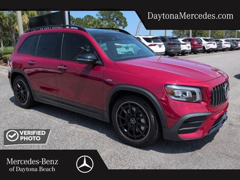 Used 2021 Mercedes-Benz GLB 35 AMG 4MATIC image 1