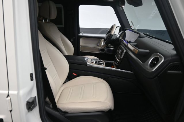 Certified 2021 Mercedes-Benz G 550 image 29