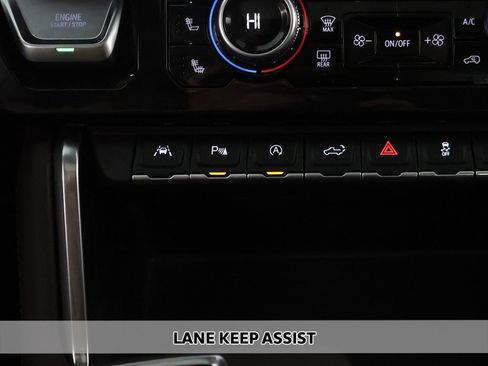 Used 2023 GMC Sierra 1500 Denali w/ Denali Reserve Package image 9