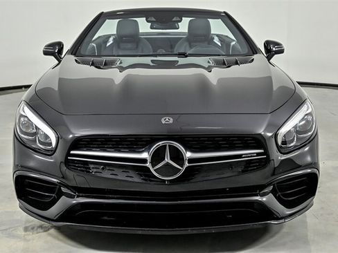 Used 2018 Mercedes-Benz SL 63 AMG image 4