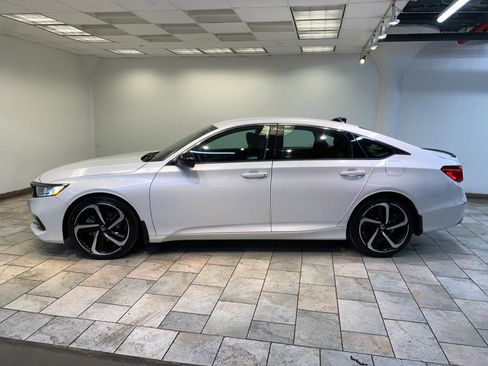 Used 2022 Honda Accord Sport image 5