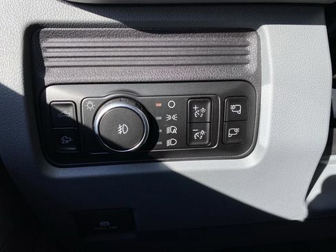 New 2026 Ford F250 XLT w/ XLT Premium Package image 31