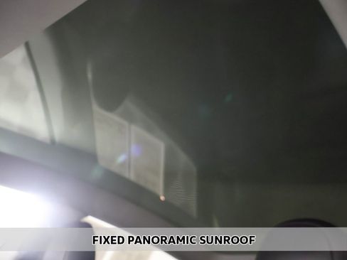 Used 2023 Tesla Model Y Long Range image 5