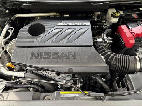 Used 2025 Nissan Rogue SV FWD image 28